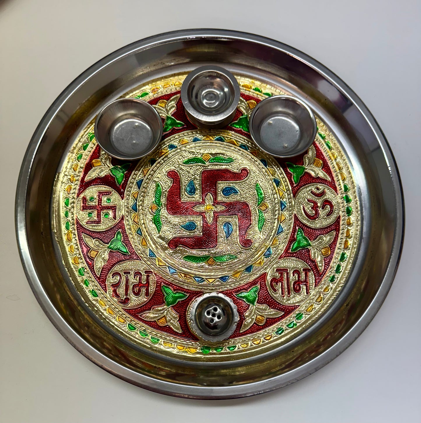 Pooja Thali klein 20 cm Geelampe, Räucherstäbchenhalter, Kampfer halter, mit swastika